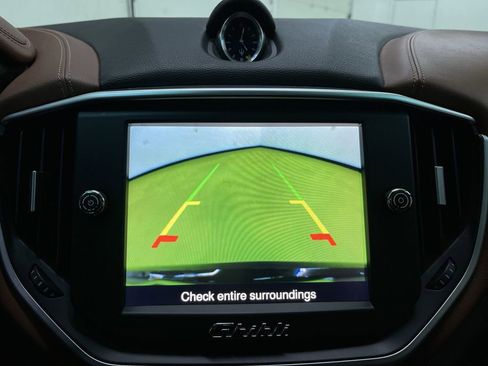 Used 2016 Maserati Ghibli image 22