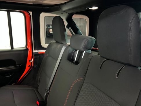 Used 2019 Jeep Wrangler Unlimited Rubicon image 20