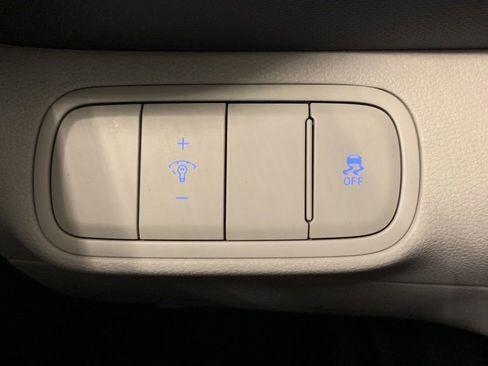 New 2026 Hyundai Venue SEL FWD image 10