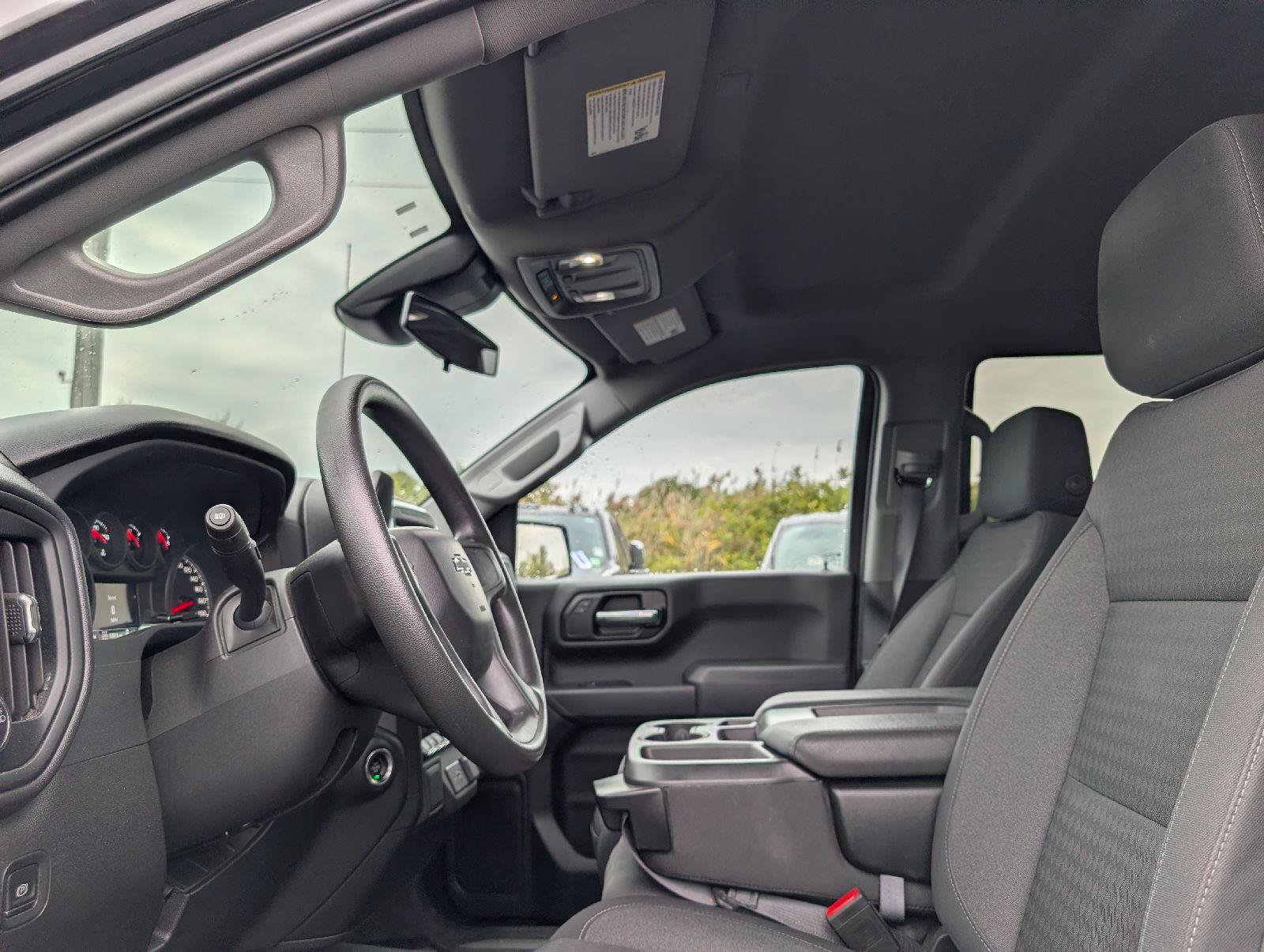Used 2022 Chevrolet Silverado 1500 Custom Trail Boss AWD/4WD image 9