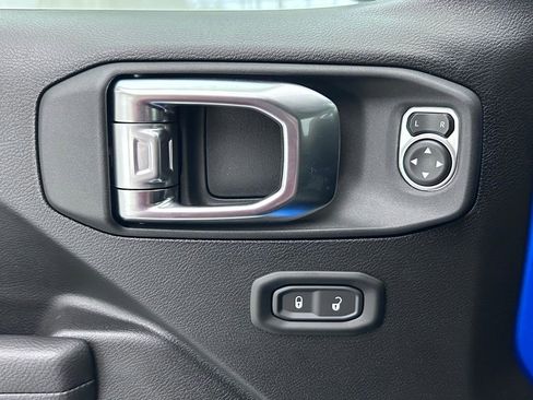 New 2025 Jeep Wrangler Willys image 20