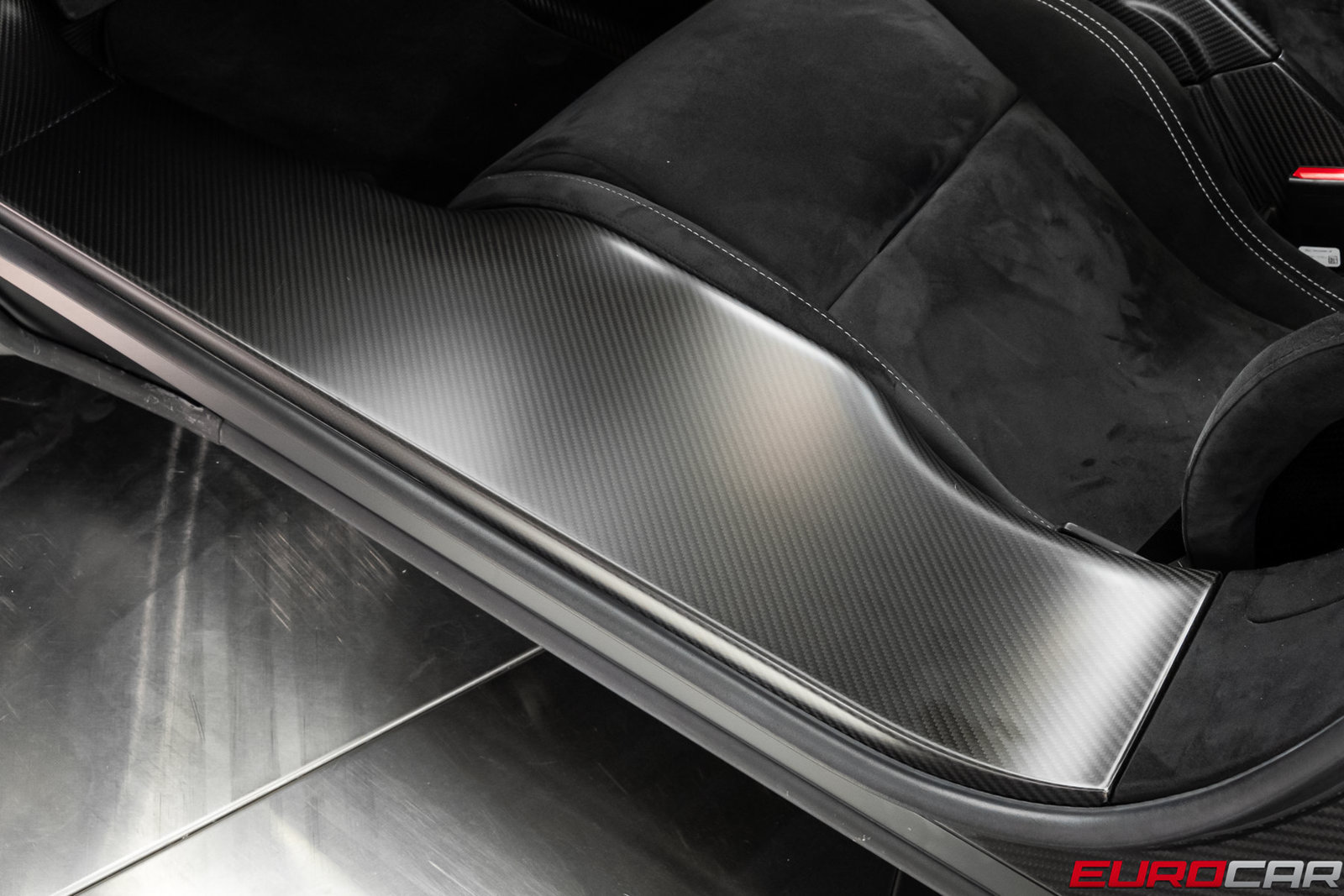 Used 2020 Ford GT Carbon Series RWD image 56