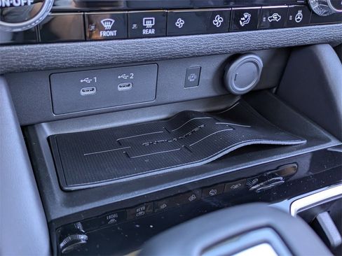 New 2026 Mitsubishi Outlander SE image 24