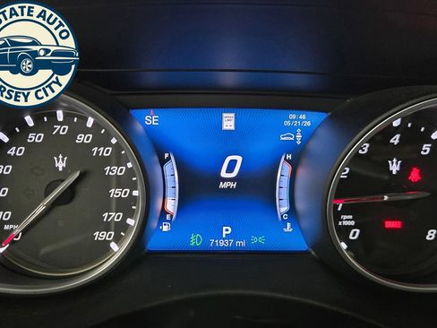 Used 2018 Maserati Levante S GranSport AWD/4WD image 12