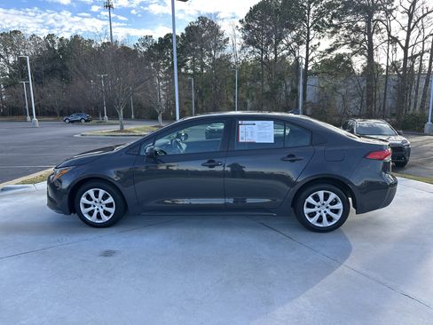 Certified 2024 Toyota Corolla LE image 7