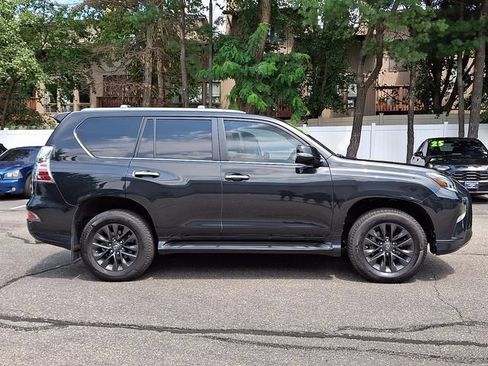 Certified 2023 Lexus GX 460 Premium w/ Premium Package AWD/4WD image 7