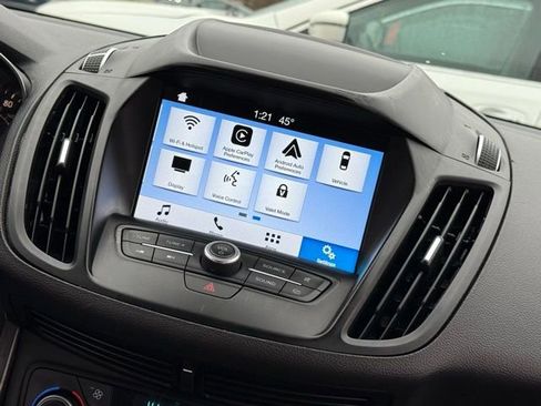 Certified 2019 Ford Escape SE image 26