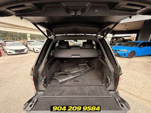 Used 2017 Land Rover Range Rover Supercharged AWD/4WD image 33
