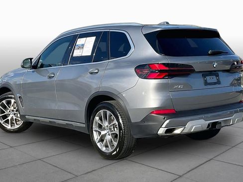 Certified 2024 BMW X5 xDrive40i w/ Parking Assistance Package AWD/4WD image 11