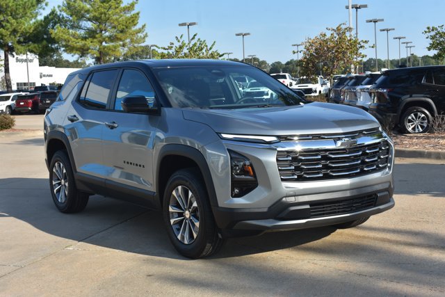 New 2027 Chevrolet Equinox LT w/ Safety and Technology Package FWD image 3
