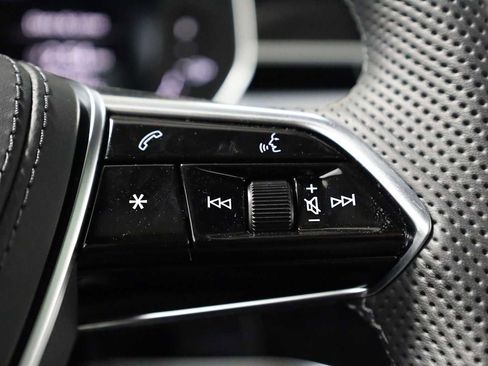 New 2025 Audi S8 image 27