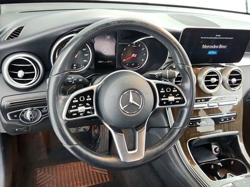 Used 2020 Mercedes-Benz GLC 300 4MATIC image 13