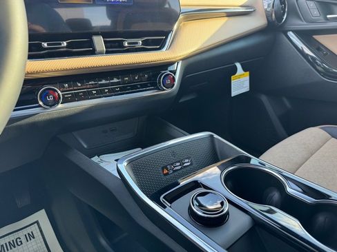 New 2026 Chevrolet Equinox ACTIV w/ Convenience Package III image 29