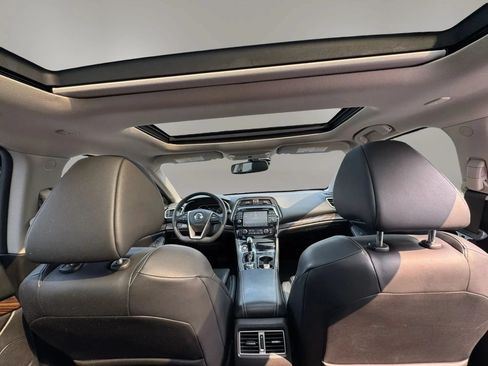 Used 2016 Nissan Maxima Platinum FWD image 11