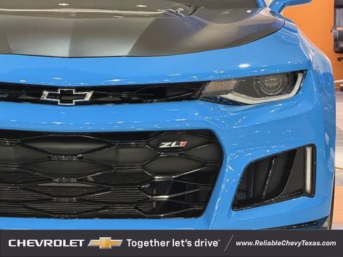 Used 2023 Chevrolet Camaro ZL1 RWD image 4