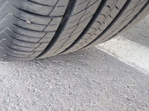 Used 2024 Chevrolet Trax LS w/ LS Convenience Package image 32