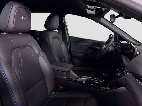 Used 2025 Buick Envista Sport Touring w/ Convenience I Package image 29