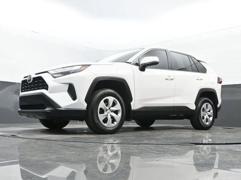 Used 2025 Toyota RAV4 LE image 26