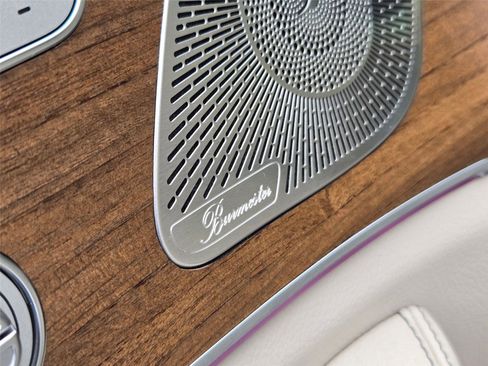 Used 2024 Mercedes-Benz GLS 450 4MATIC image 27