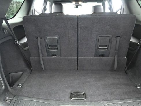 Used 2024 Dodge Durango GT image 11