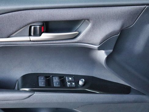 Used 2026 Toyota Camry LE FWD image 20