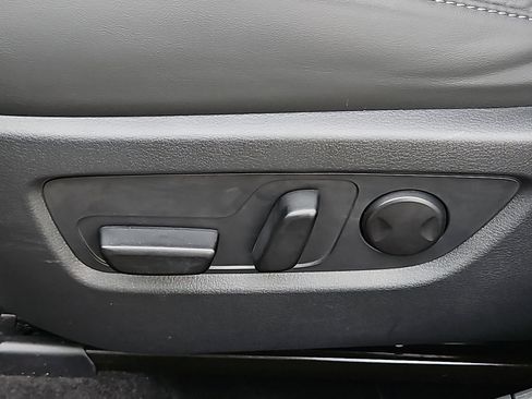 Used 2025 MAZDA CX-30 AWD 2.5 S w/ Preferred Package image 26