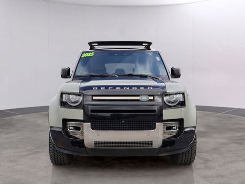 Used 2025 Land Rover Defender 110 X AWD/4WD image 2