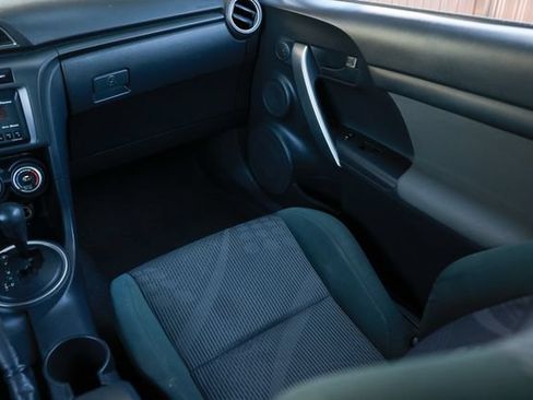 Used 2013 Scion tC FWD image 25