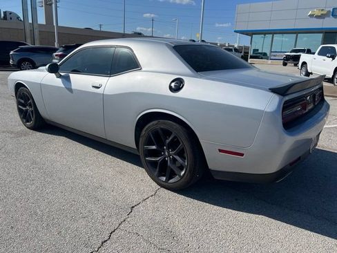Used 2020 Dodge Challenger SXT w/ Blacktop Package RWD image 4