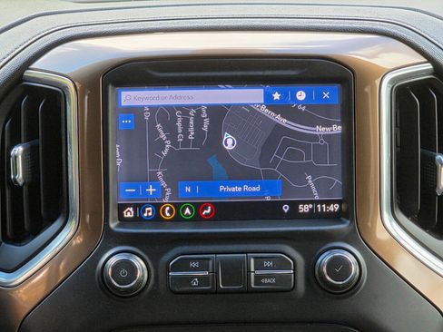 Used 2019 Chevrolet Silverado 1500 High Country w/ Z71 Off-Road Package image 24