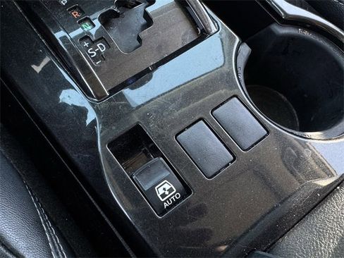 Used 2021 Toyota 4Runner Nightshade image 22