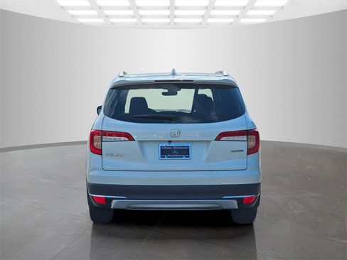 Used 2022 Honda Pilot Touring image 5