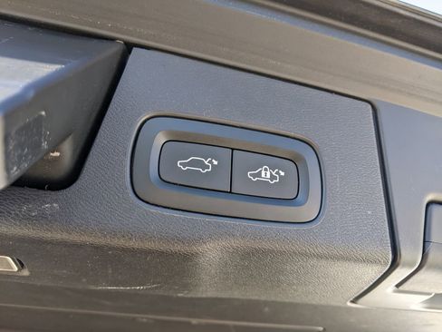 Used 2019 Volvo XC60 T5 Inscription image 29