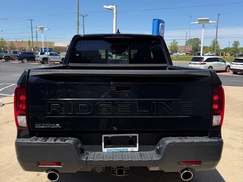 Used 2025 Honda Ridgeline RTL image 4
