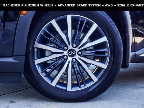 Certified 2025 INFINITI QX60 Sensory w/ Vision Package image 3