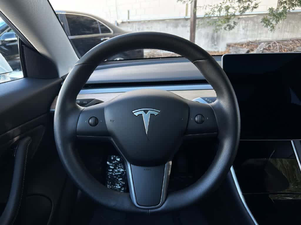 Used 2020 Tesla Model 3 Long Range AWD/4WD image 16