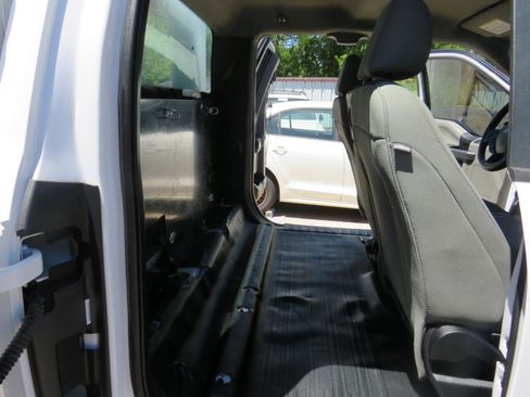 Used 2018 Ford F150 XL w/ Equipment Group 101A Mid RWD image 30
