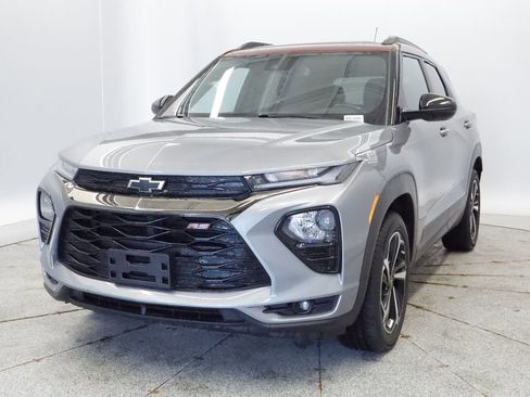 Used 2023 Chevrolet TrailBlazer RS w/ Sun and Liftgate Package AWD/4WD image 1