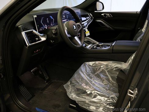 New 2027 BMW X6 xDrive40i AWD/4WD image 11