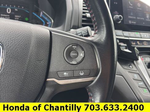 Certified 2024 Honda Odyssey Sport image 11