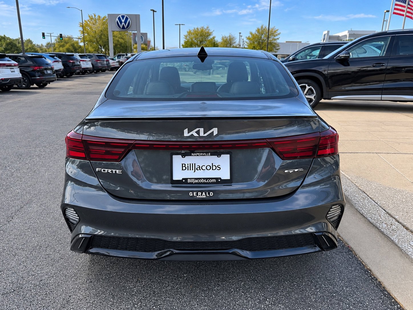 Used 2023 Kia Forte GT-Line w/ GT-Line Premium Package FWD image 6