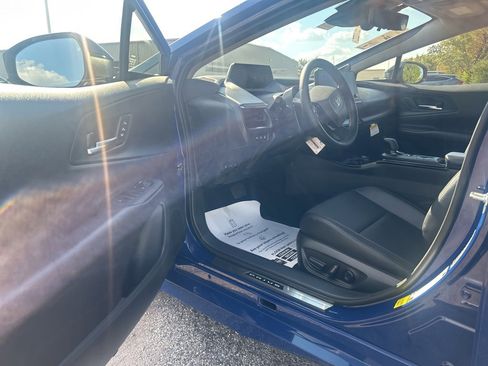 New 2026 Toyota Prius Plug-In Hybrid image 10