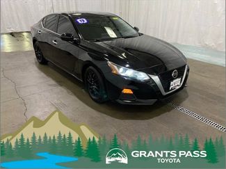 Used 2019 Nissan Altima 2.5 S video 1