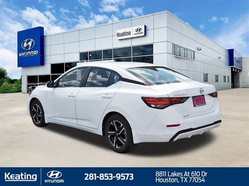 Used 2025 Nissan Sentra SV w/ All-Weather Package FWD image 7