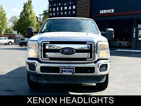 Used 2012 Ford F250 XLT w/ XLT Interior Pkg AWD/4WD image 3