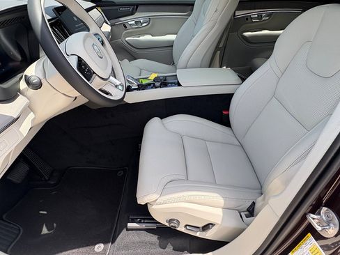 New 2026 Volvo XC90 B5 Ultra image 15