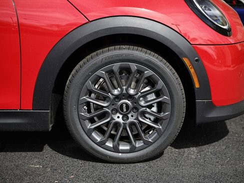 New 2026 MINI Cooper 2-Door Hardtop image 5