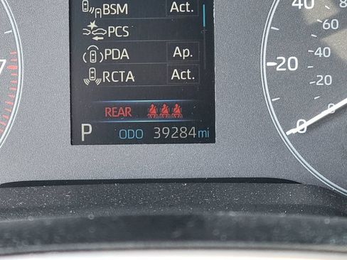 Used 2024 Toyota Corolla Sedan w/ SE Convenience Package FWD image 8