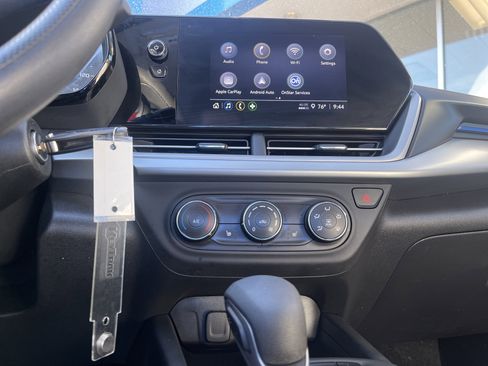 Used 2024 Chevrolet Trax LS w/ LS Convenience Package image 23