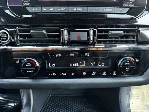 Used 2024 Nissan Pathfinder Rock Creek AWD/4WD image 31